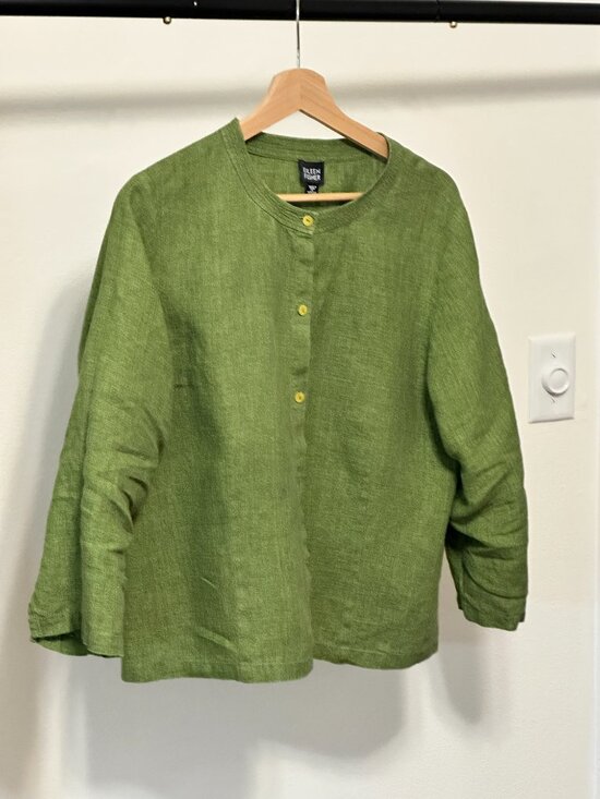 Eileen Fisher Tops - Eileen Fisher XL 100% Irish Linen Green Button Front Jacket Top
